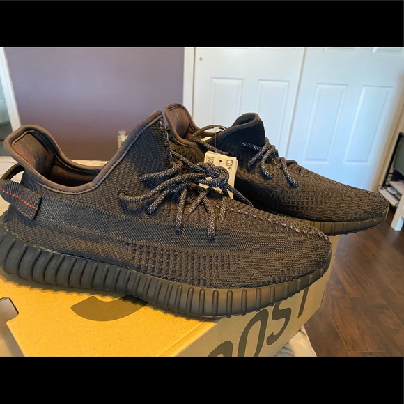yeezy 350 v2 black size 12